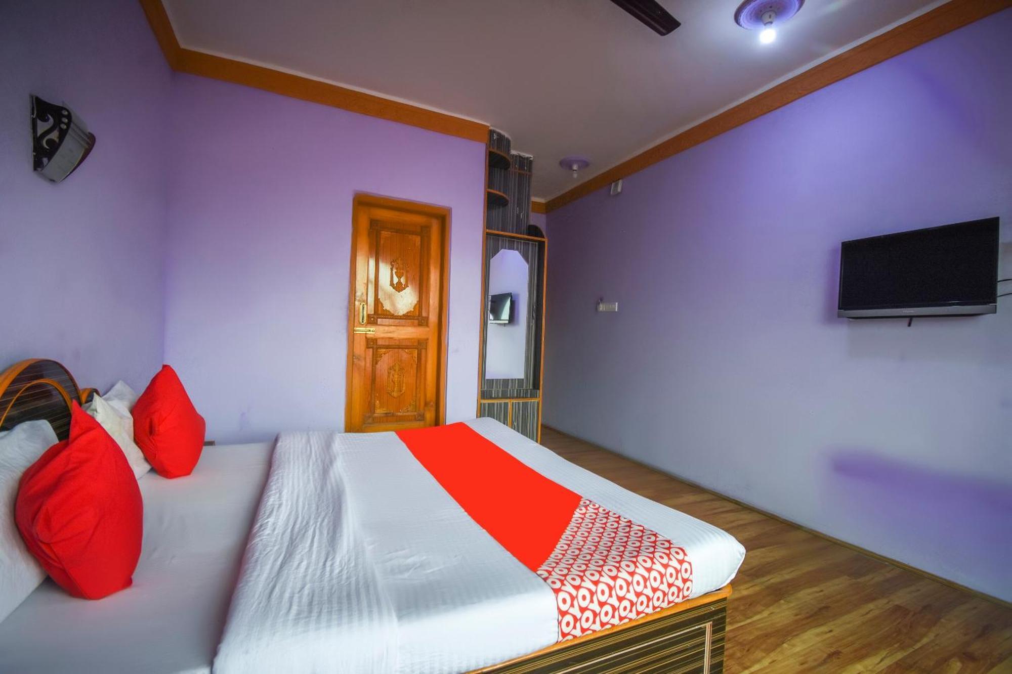 Oyo Hotel New Divine Kashmir Durgjan Екстер'єр фото